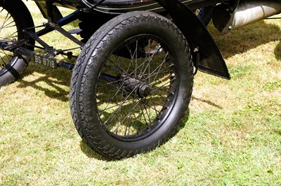 Lot 100 - 1902 Oldsmobile Model R 'Curved Dash' 4½HP Runabout