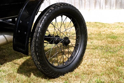 Lot 100 - 1902 Oldsmobile Model R 'Curved Dash' 4½HP Runabout