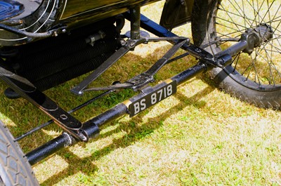 Lot 100 - 1902 Oldsmobile Model R 'Curved Dash' 4½HP Runabout