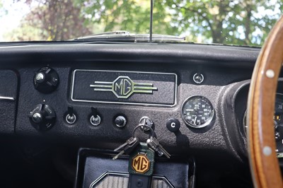 Lot 55 - 1966 MG B Roadster