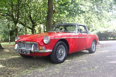 Lot 55 - 1966 MG B Roadster