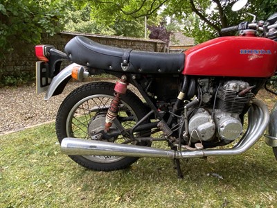 Lot 242 - 1976 Honda 400/4F