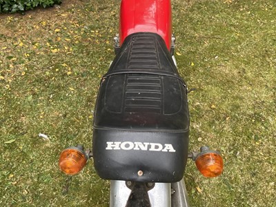 Lot 242 - 1976 Honda 400/4F