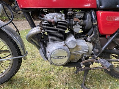 Lot 242 - 1976 Honda 400/4F