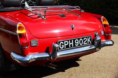 Lot 1971 MG B Roadster