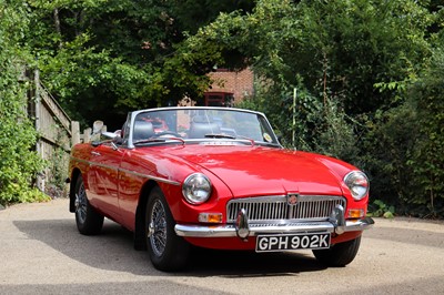 Lot 1971 MG B Roadster