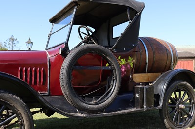 Lot 35 - 1925 Ford Model T Pickup Tourer