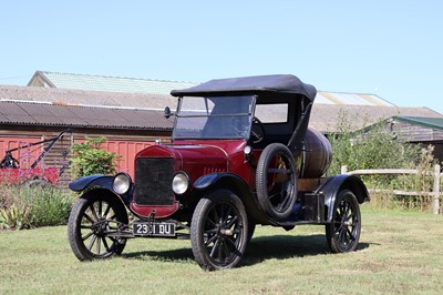 Lot 35 - 1925 Ford Model T Pickup Tourer