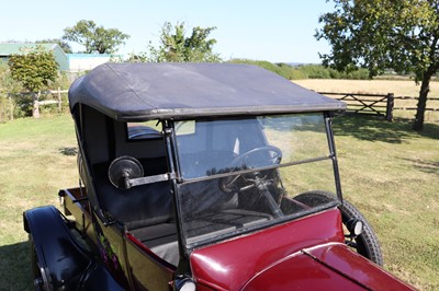 Lot 35 - 1925 Ford Model T Pickup Tourer