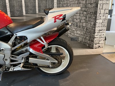 Lot 336 - 1999 Yamaha YZF-R1