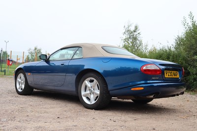 Lot 1997 Jaguar XK8 Convertible