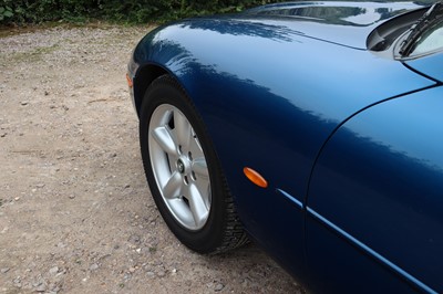 Lot 1997 Jaguar XK8 Convertible