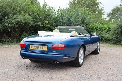 Lot 1997 Jaguar XK8 Convertible