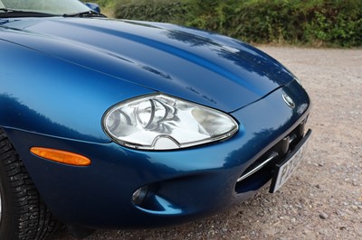 Lot 1997 Jaguar XK8 Convertible