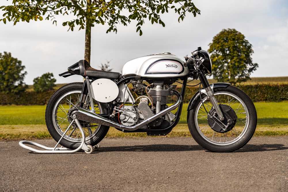 Lot 1961 Manx Norton 500