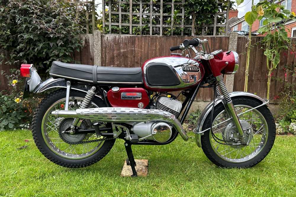 Lot 1966 Yamaha YM2C