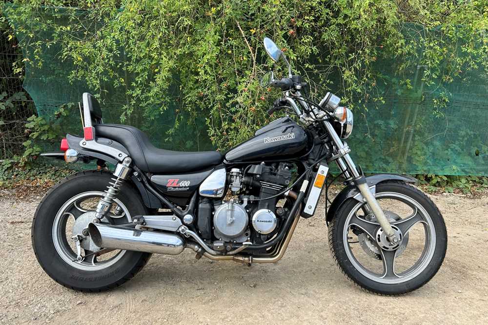 Lot 407 - 1986 Kawasaki KL600 Eliminator