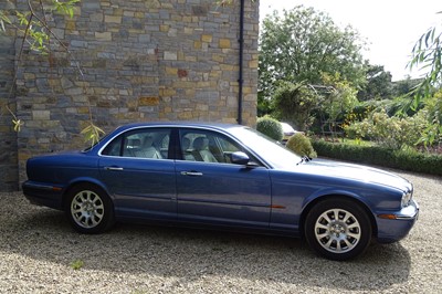 Lot 73 - 2004 Jaguar XJ6 V6