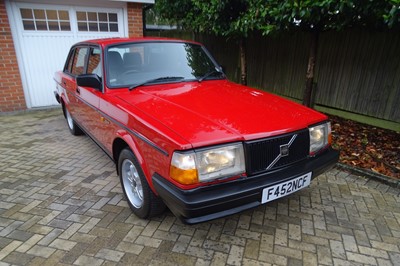 Lot 29 - 1988 Volvo 240 GLT Saloon