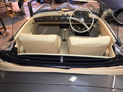 Lot 85 - 1957 Mercedes-Benz 190SL