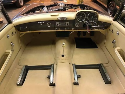 Lot 85 - 1957 Mercedes-Benz 190SL