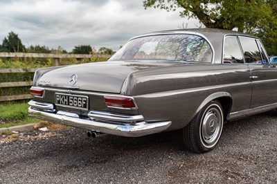 Lot 70 - 1968 Mercedes-Benz 280 SE Coupe