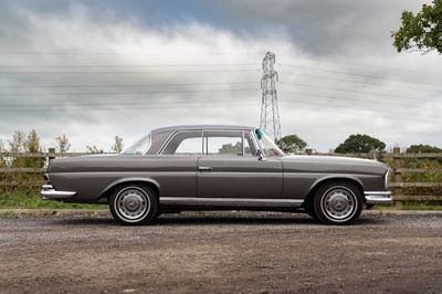 Lot 70 - 1968 Mercedes-Benz 280 SE Coupe