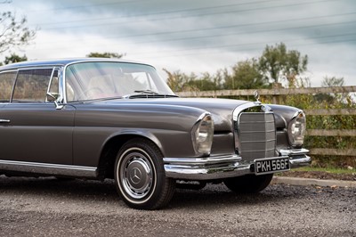 Lot 70 - 1968 Mercedes-Benz 280 SE Coupe