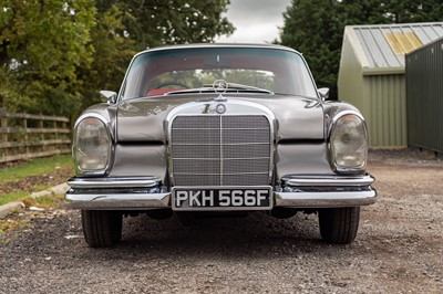 Lot 70 - 1968 Mercedes-Benz 280 SE Coupe