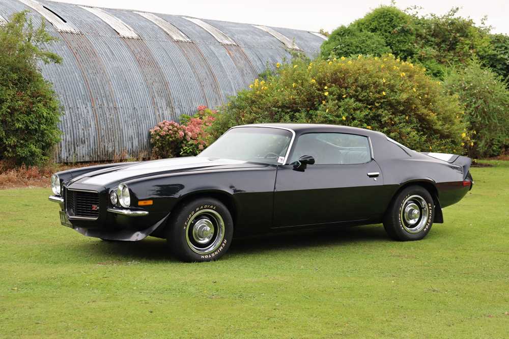 Lot 1971 Chevrolet Camaro