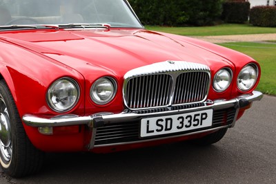 Lot 1975 Daimler Sovereign 4.2 Coupe