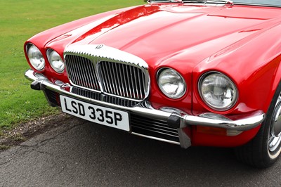 Lot 1975 Daimler Sovereign 4.2 Coupe