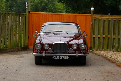 Lot 36 - 1967 Jaguar MkX 4.2