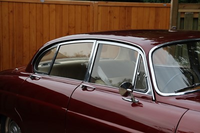 Lot 1967 Jaguar Mark X 4.2