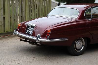 Lot 36 - 1967 Jaguar MkX 4.2