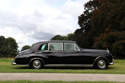 Lot 149 - 1969 Rolls-Royce Phantom VI Limousine