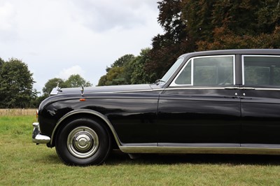 Lot 149 - 1969 Rolls-Royce Phantom VI Limousine