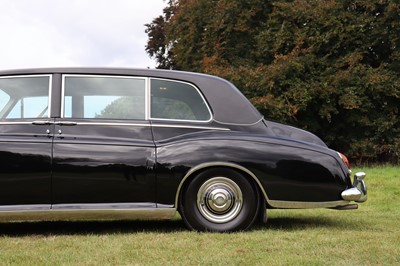 Lot 149 - 1969 Rolls-Royce Phantom VI Limousine