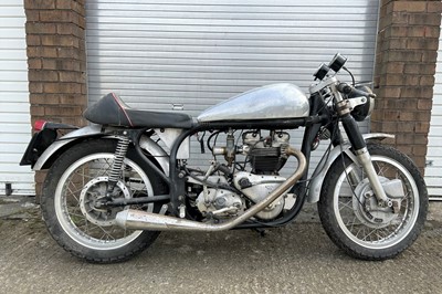 Lot 255 - 1969 Triton 650