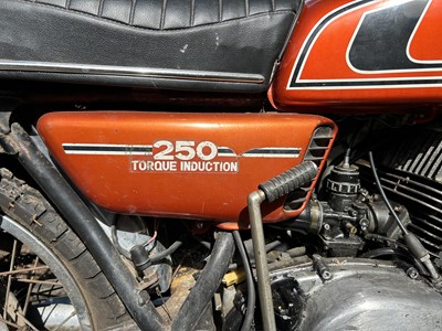 Lot 401 - 1975 Yamaha RD 250