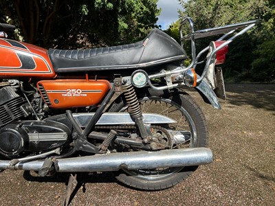 Lot 401 - 1975 Yamaha RD 250