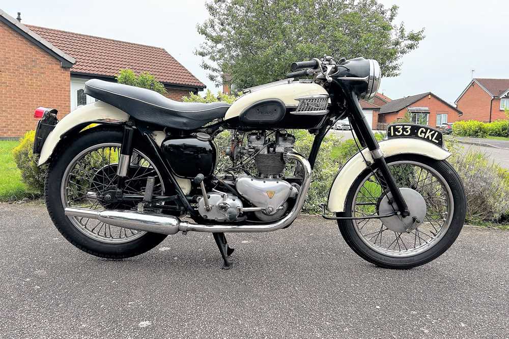 Lot 346 - 1959 Triumph T100