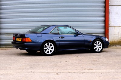 Lot 93 - 1990 Mercedes-Benz 500SL-32