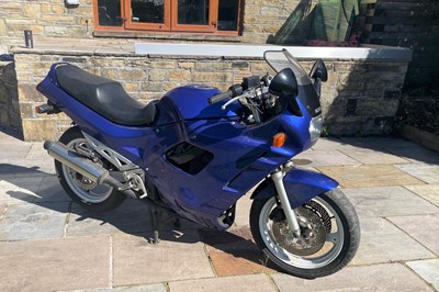 Lot 359 - 1990 Suzuki GSX750F