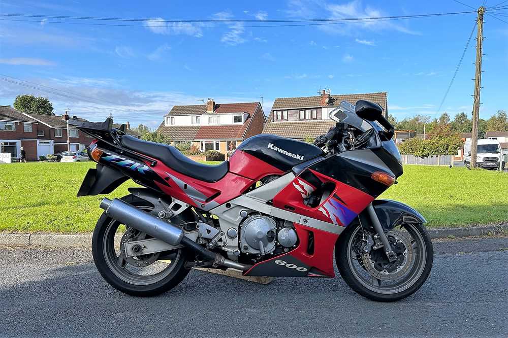 Lot 348 - 1994 Kawasaki ZZR600