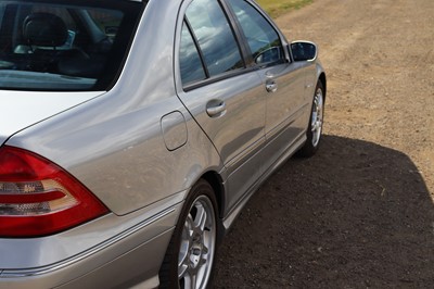 Lot 75 - 2002 Mercedes-Benz C32 AMG