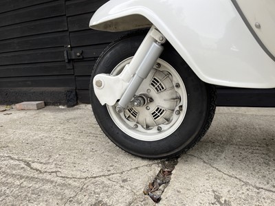 Lot 147 - 1966 Lambretta SX200