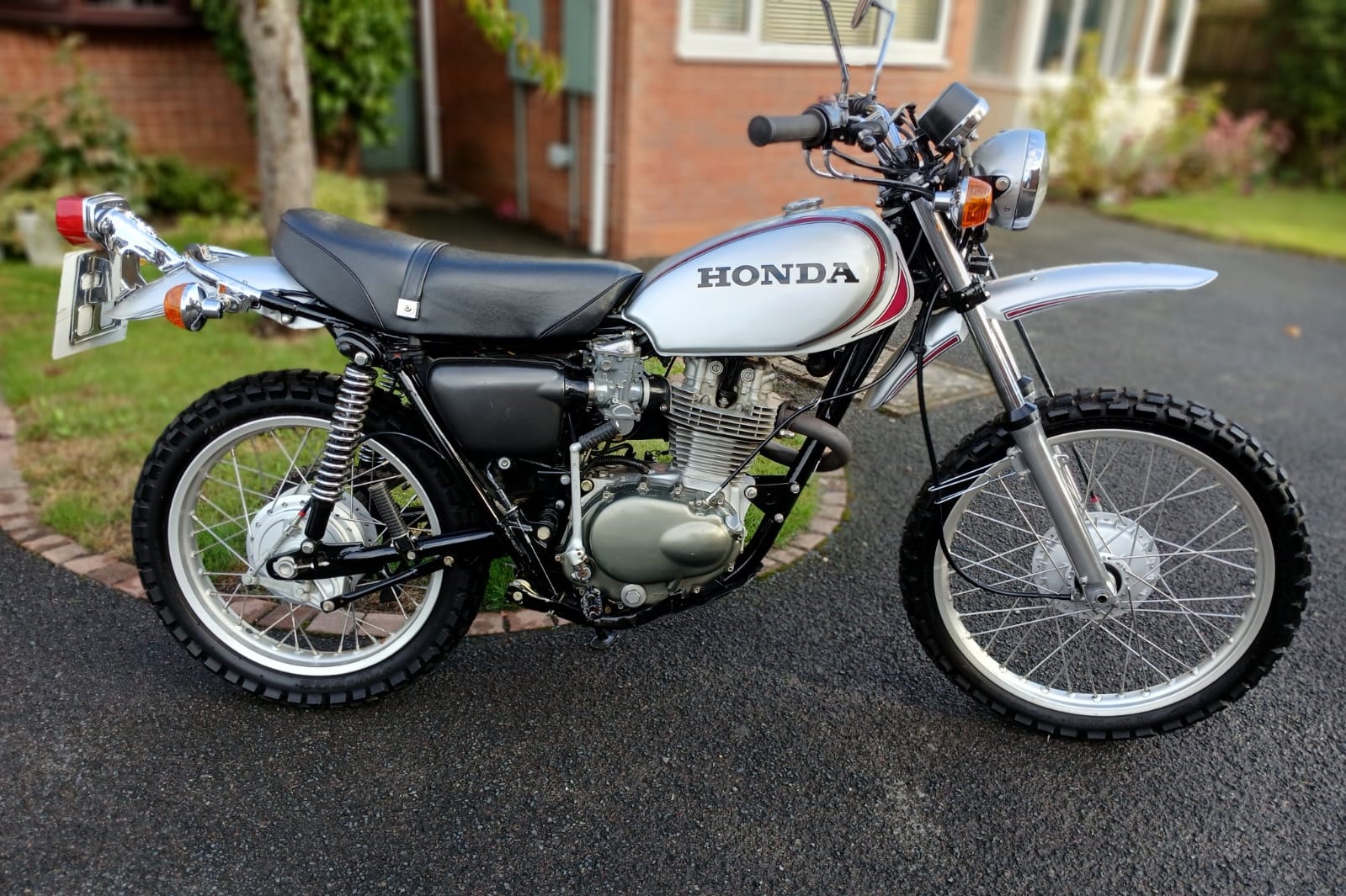 XL250S （Lot 374 - 1975 Honda XL250 Motorsport）