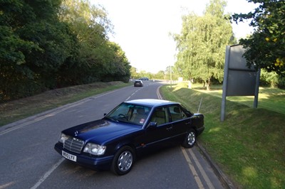 Lot 124 - 1994 Mercedes-Benz E320 Sportline