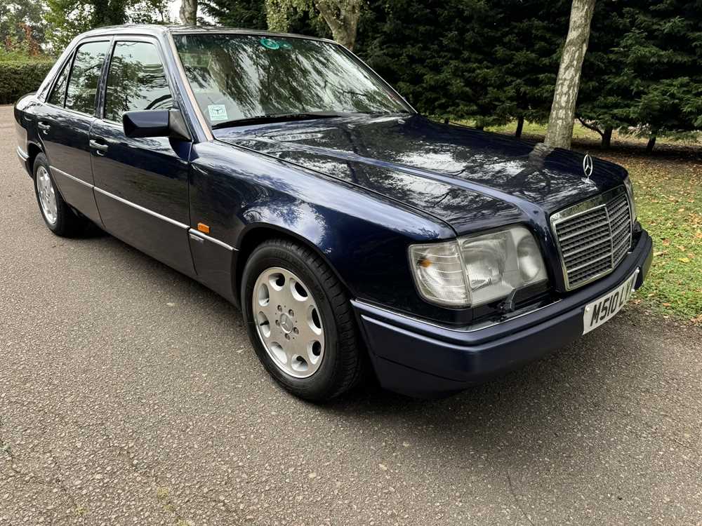 Lot 124 - 1994 Mercedes-Benz E320 Sportline